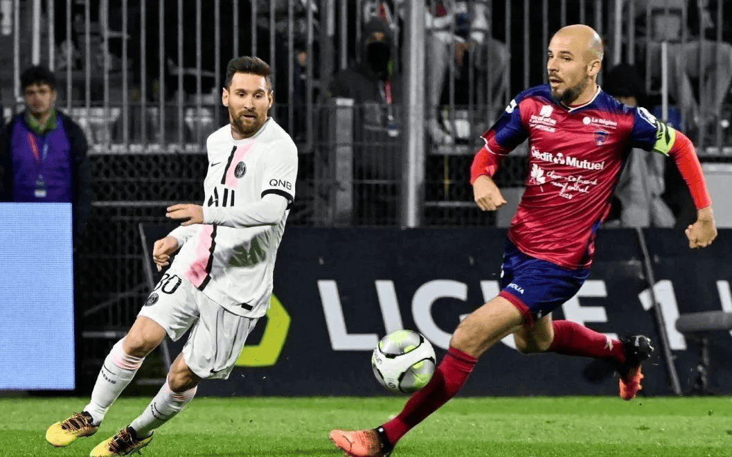 亚眠队在主场比赛中不敌对手,寻求改善的简单介绍 亚眠队在主场比赛中不敌对手,寻求改善的简单介绍