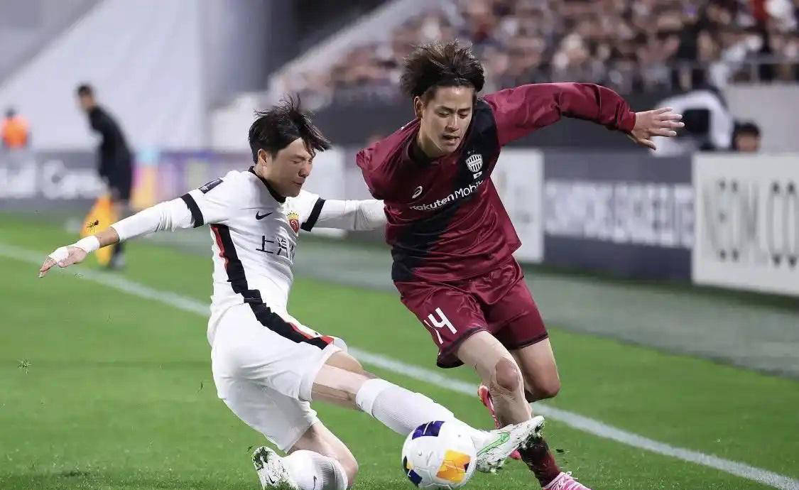 包含广岛三箭队球员备战亚冠，志在夺冠的词条