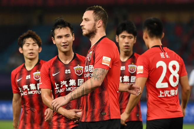 关于上港胜负建业,中超冠军竞争愈发激烈的信息 关于上港胜负建业,中超冠军竞争愈发激烈的信息