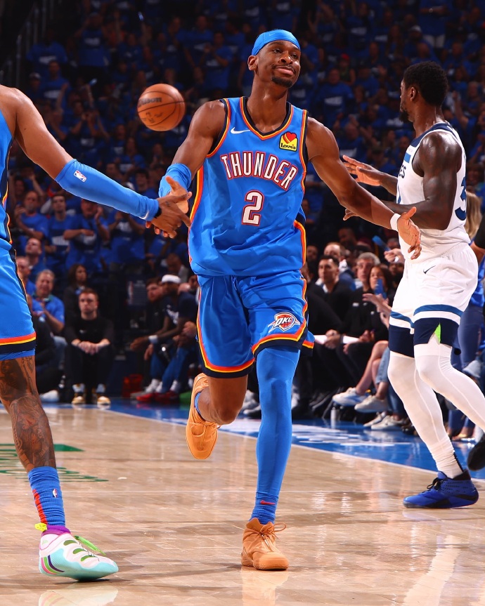 包含森林狼队锋线突出，进攻火力不容小觑的词条