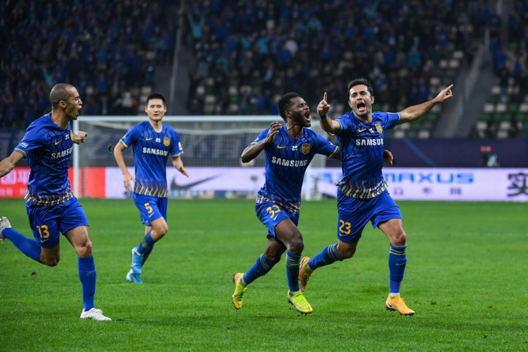 江苏苏宁新签外援正式亮相，中超球队实力再次增强的简单介绍