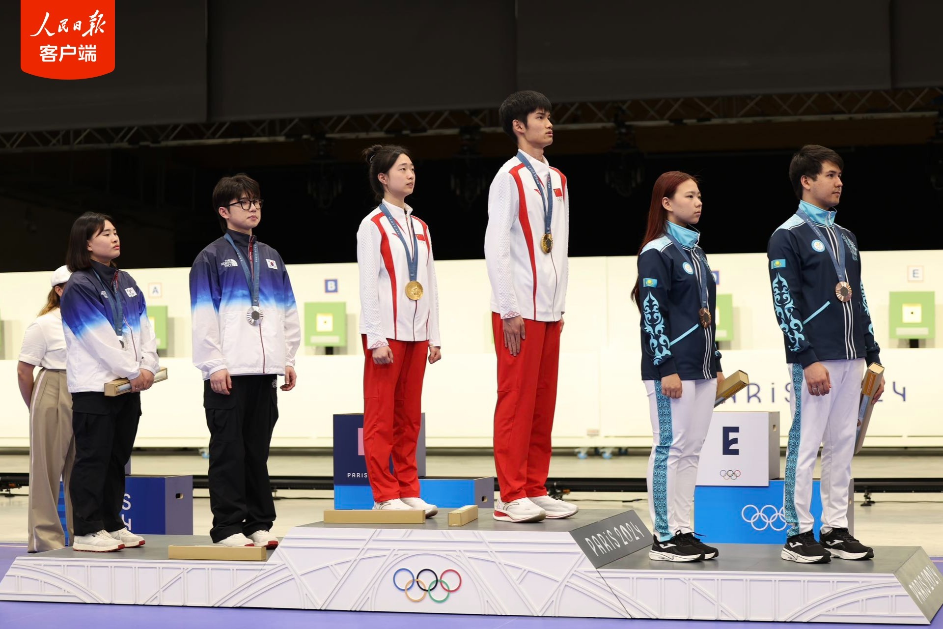 瑞士田径队员创造历史，登上领奖台的简单介绍