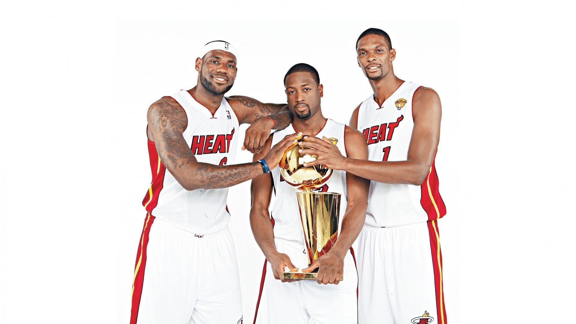 冰火双重奏，利拉德爆发之夜映照辽宁队强势破龙