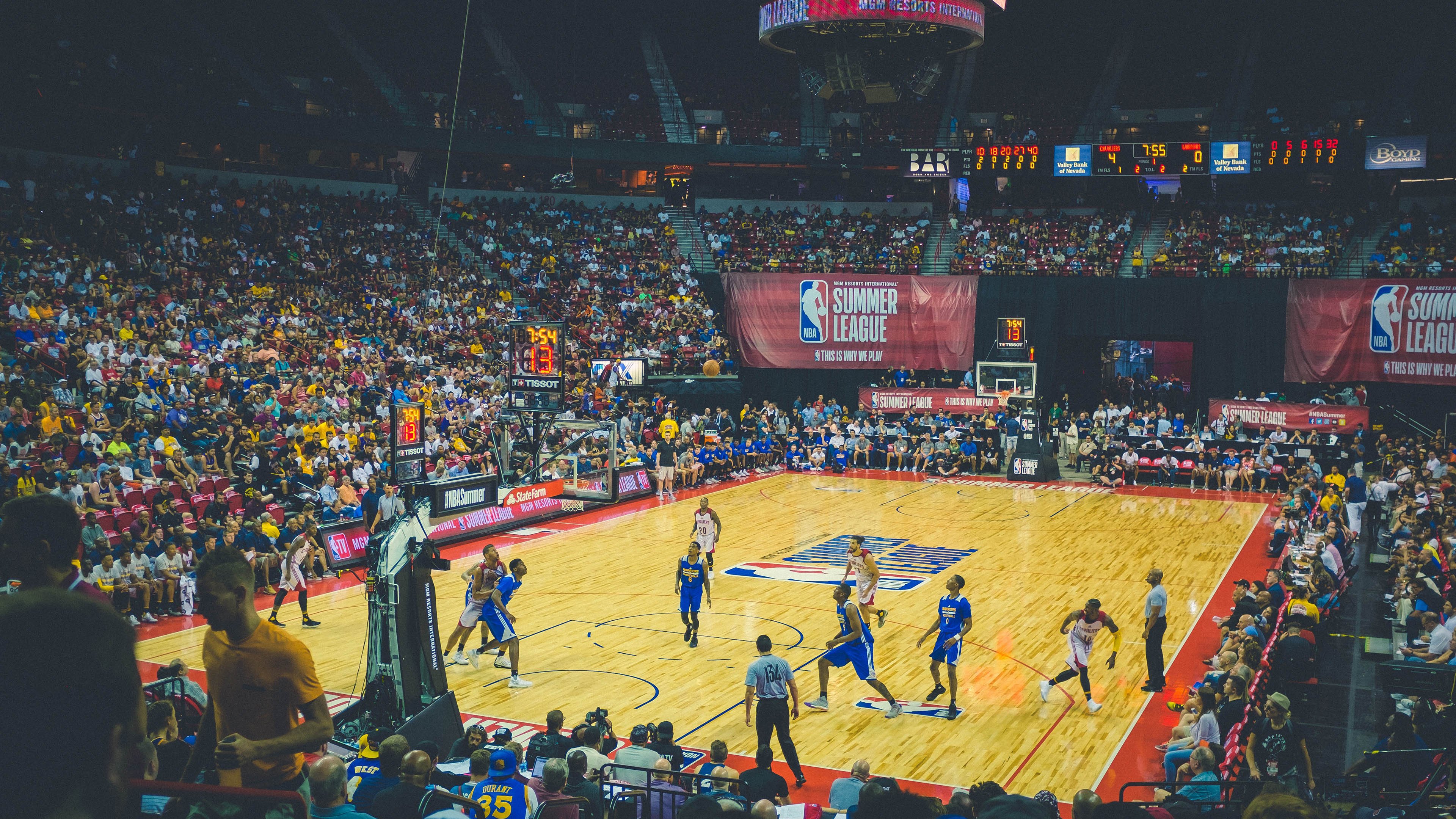 跨界统治力,从NBA的公牛冲垮马刺,到西甲德比戈贝尔的篮球哲学